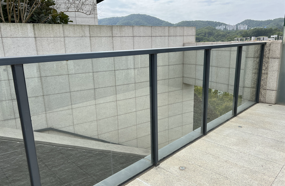 colored float glass