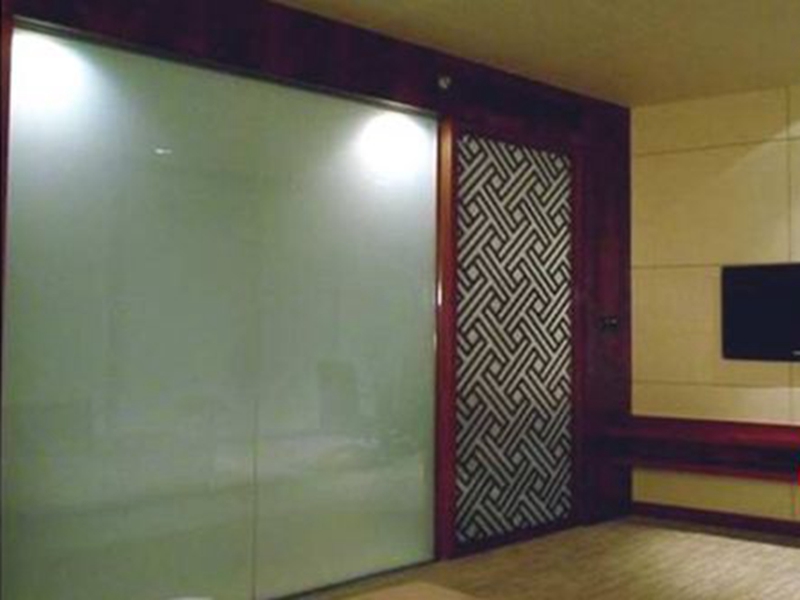 smart glass opaque