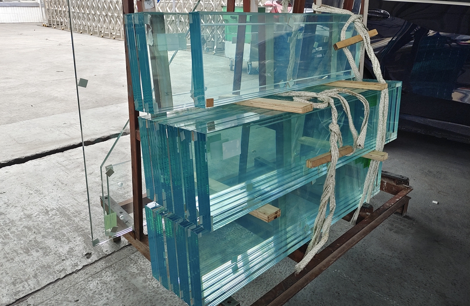 safety stair non slip glass pedal