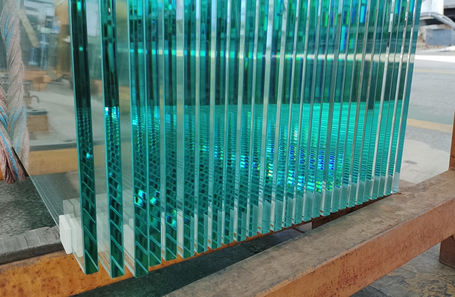 clear glass supplier