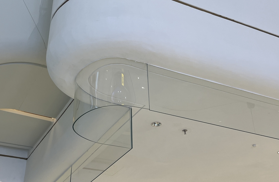 What Is The Vertical Glass Panel On The Ceiling Of The Shopping Mall?