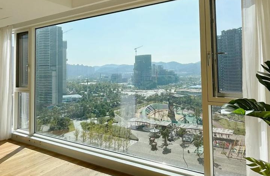 clear safety glass window clear safety glass window