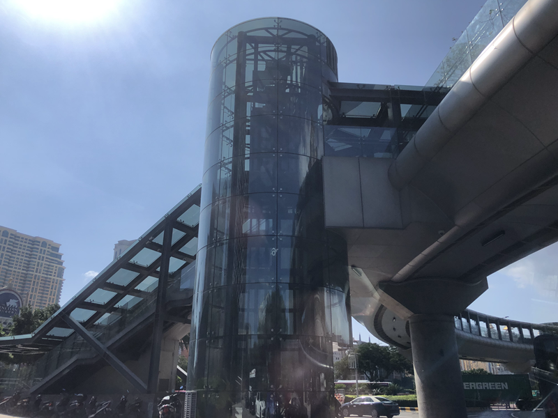 blue curved toughened glass