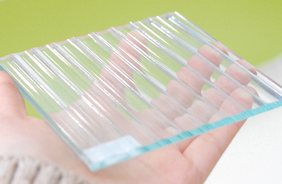 fluted glass