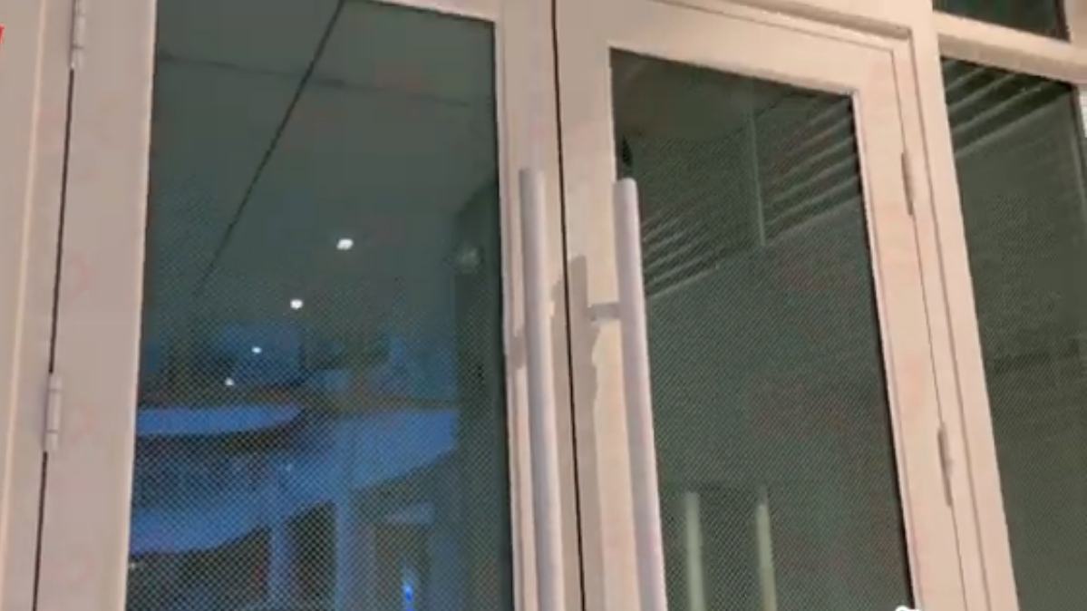 Kunxing Glass ---- Point Gradient Hazy Effect Glass Doors Windows