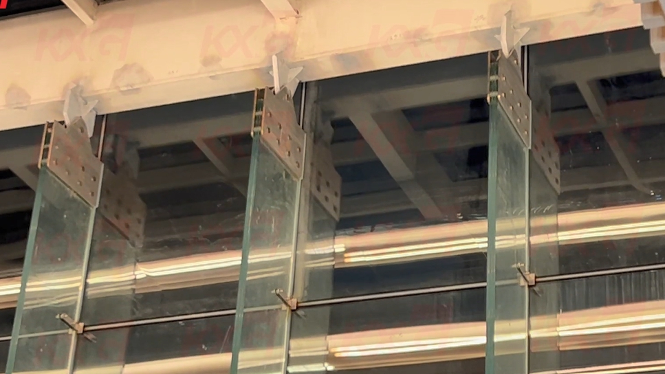 Kunxing Glass ---- Mall Facade Glass