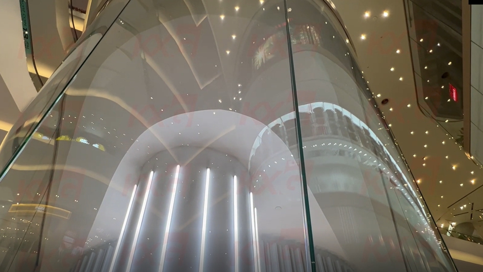 Kunxing Glass ---- Application Of Curved Glass In Shopping Mall