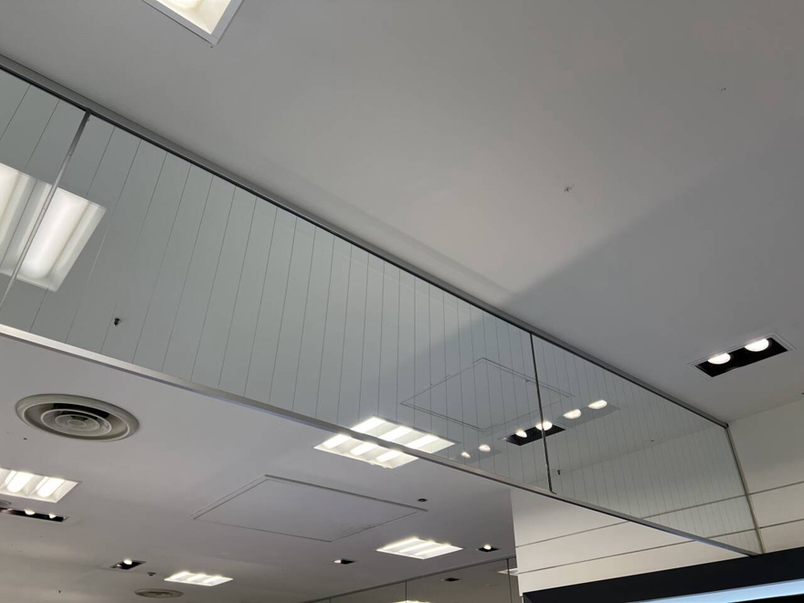 سلالم درابزين زجاجية