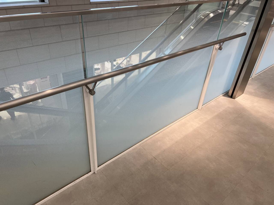 Glass railing indoor