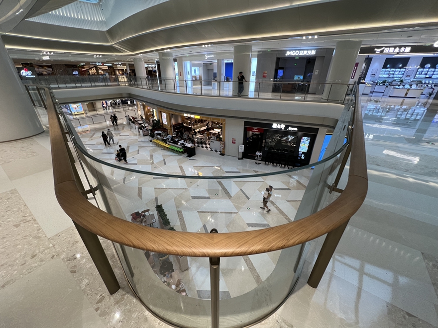 Shopping Mall Glass Fence