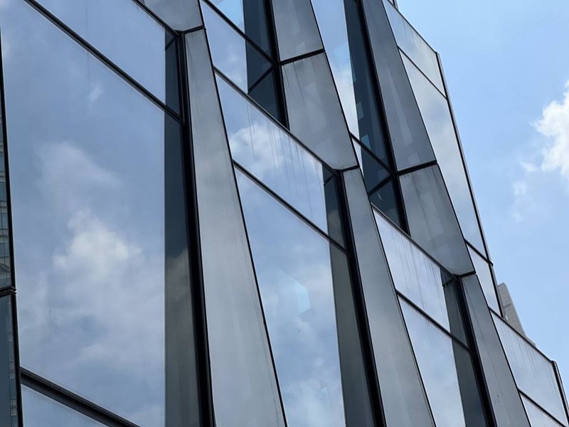 Curtain wall vs window wall