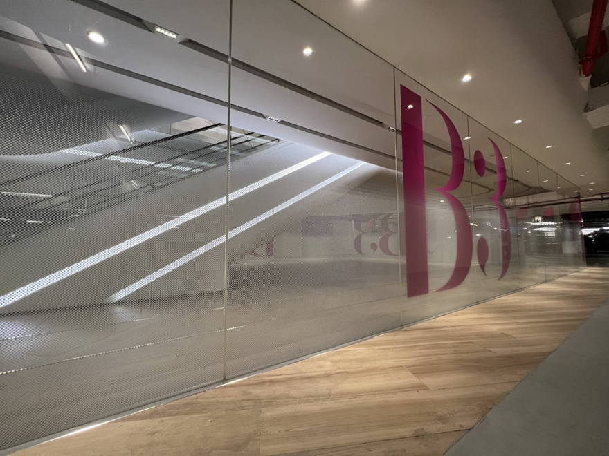 interior glass partition walls-