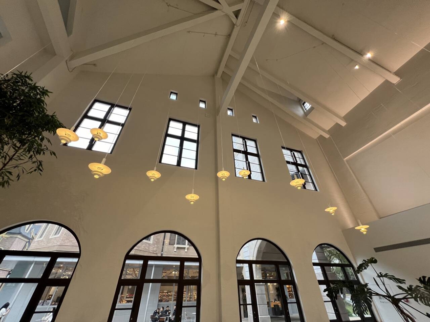 زجاج للنوافذ