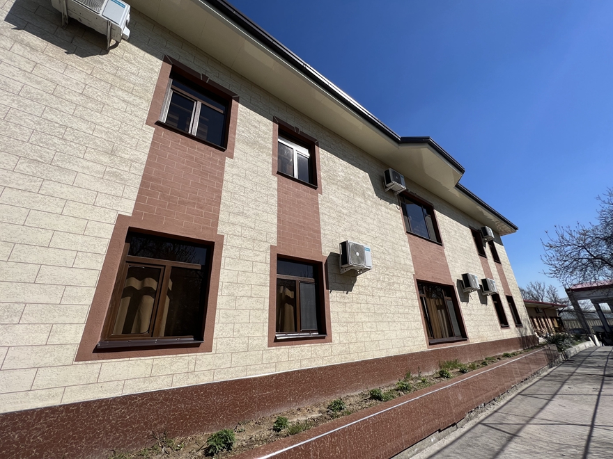 نافذة زجاجية آمنة