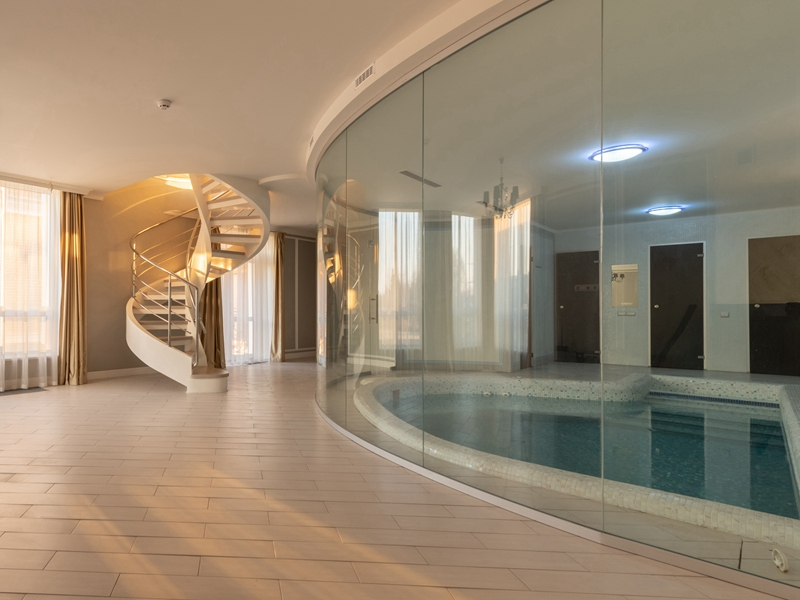 Crystal-Clear Tempered Windows