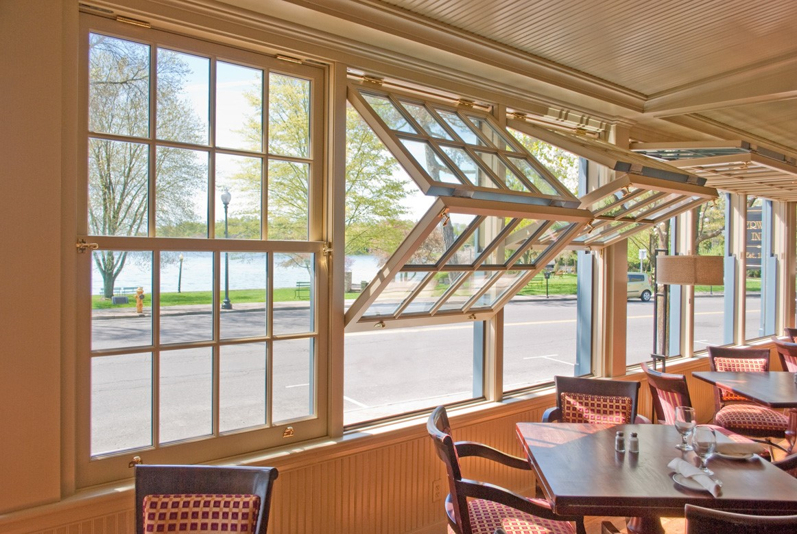 folding window