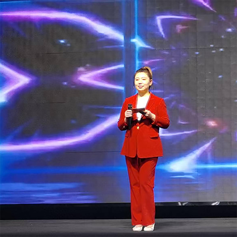 職務に多才な人材、会社に美しい風景