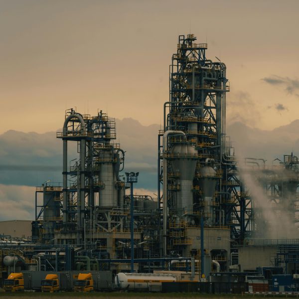 Comparison of Bursting Disc in the Nuclear Power Industry and Bursting Disc in the Power Industry