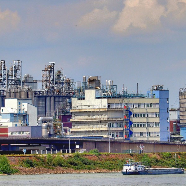 高温高圧システムにおける圧力破裂板の安全保護の役割