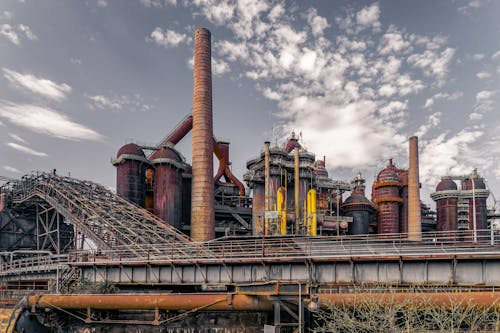 Rupture disk with safety relief valve Rupture disk with safety relief valve