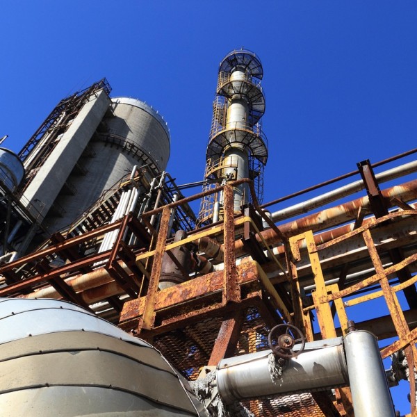 A importância dos discos de ruptura planos na indústria química