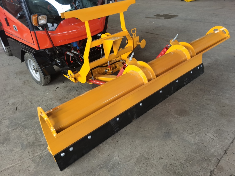 Шағын дизельді қар тазалағыштар