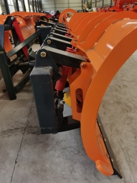 Секционный снегоочиститель