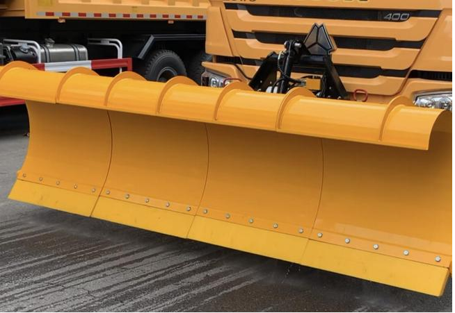 Four stage snow pusher Four stage snow pusher