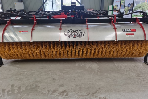 Why Your Snow Plow Needs a Front Hitch?