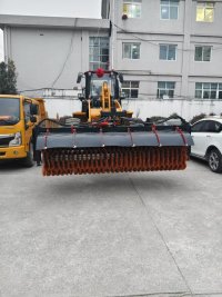 Жүк тиегіш қар тазалағыш