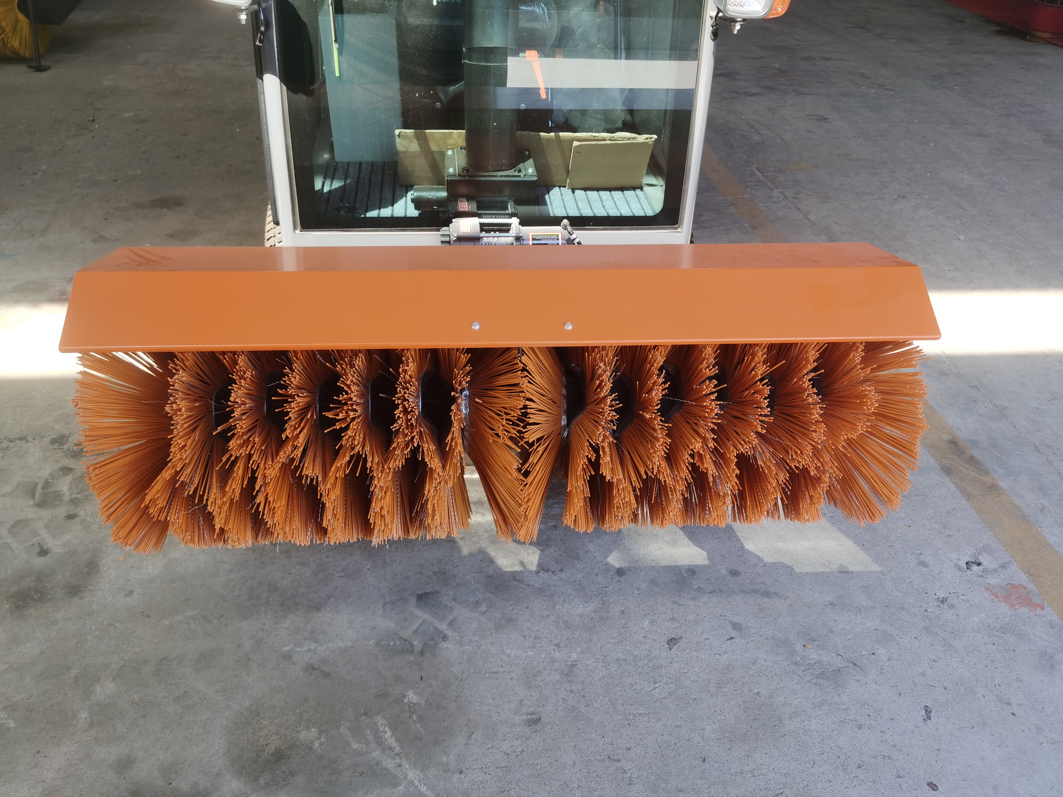 Small gasoline snow plows