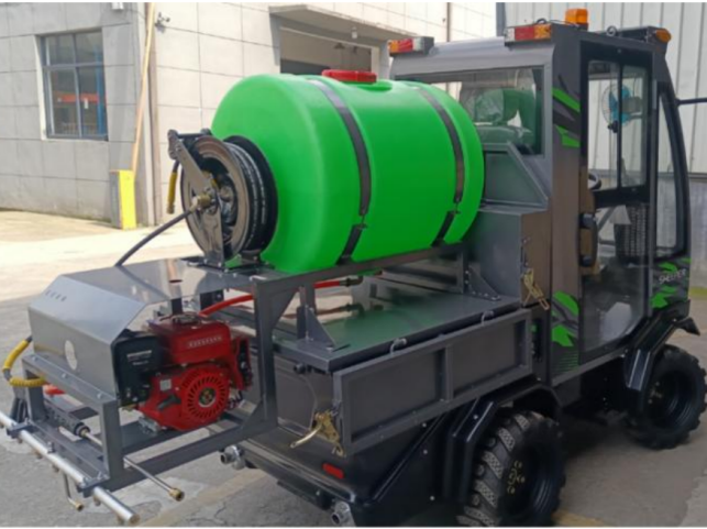 Шағын көп мақсатты қар тазалағыш