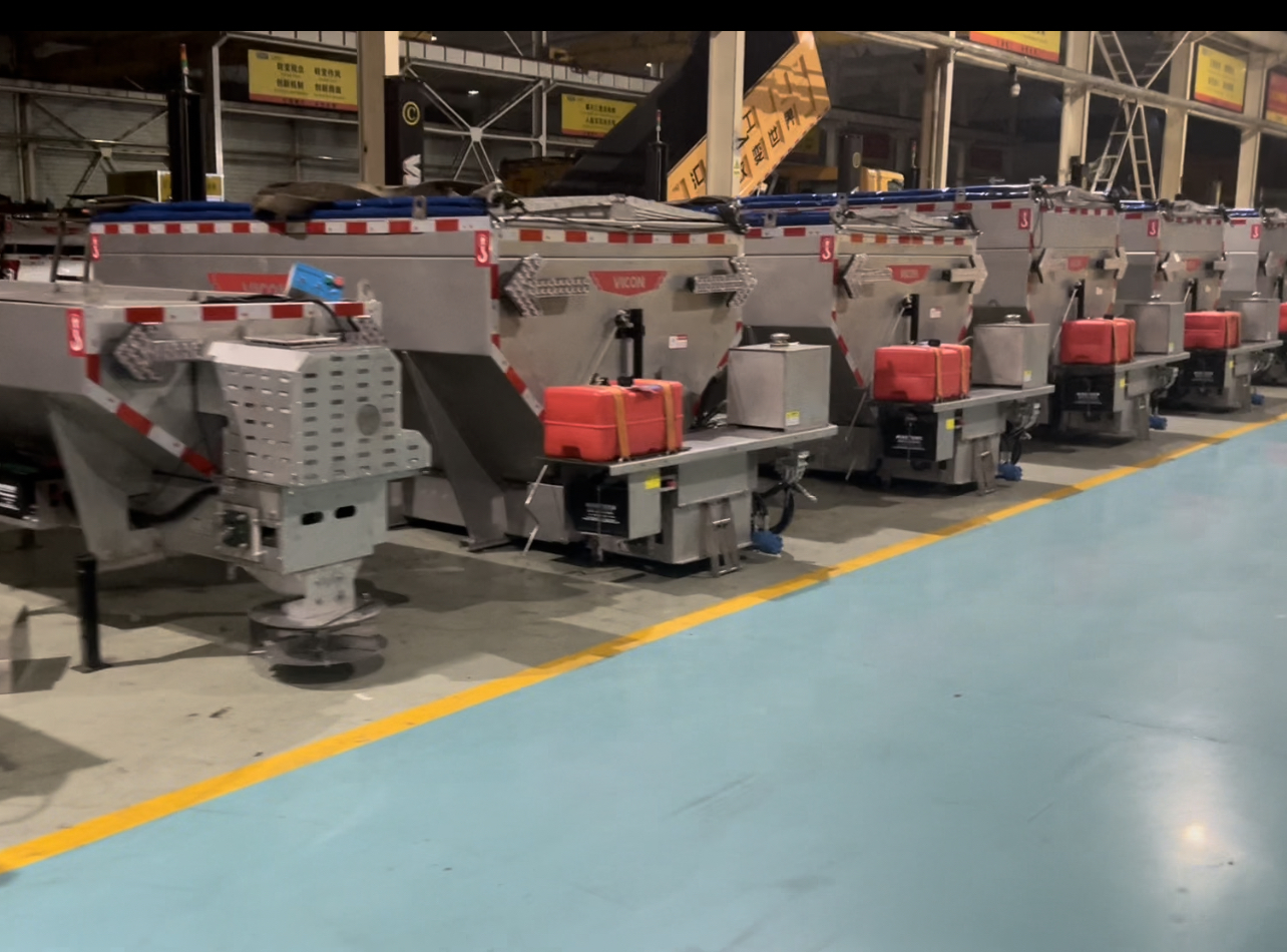 12 cubic meters all stainless steel snow melting agent spreader