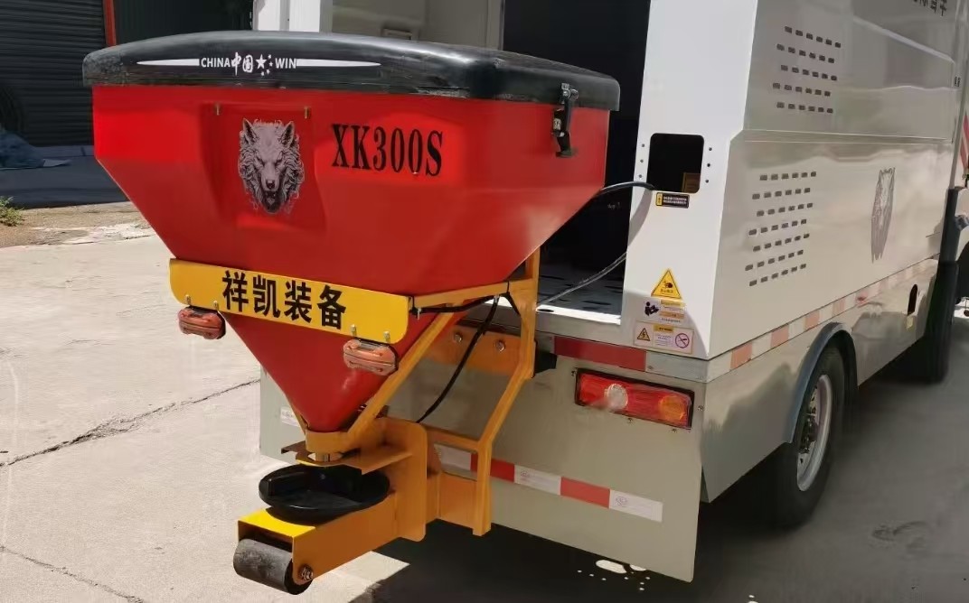 Snowmelt spreader for cars