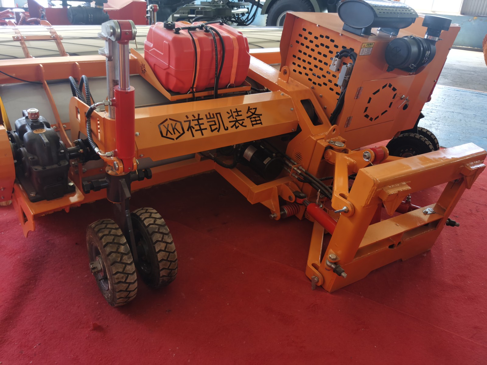 Snow-blowing roller for truck