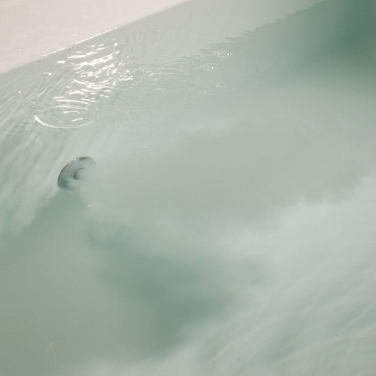 Microbubbles and Skin Health: Why They’re the Perfect Match for Walk-In Baths