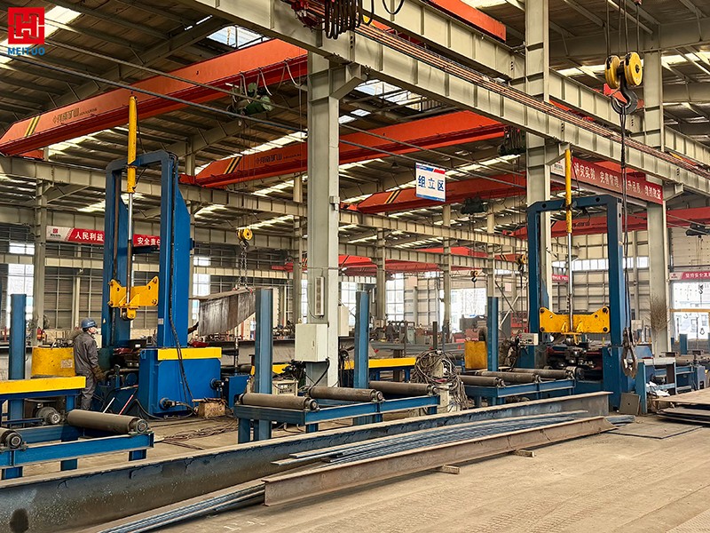 assembing welding.jpeg assembing welding.jpeg