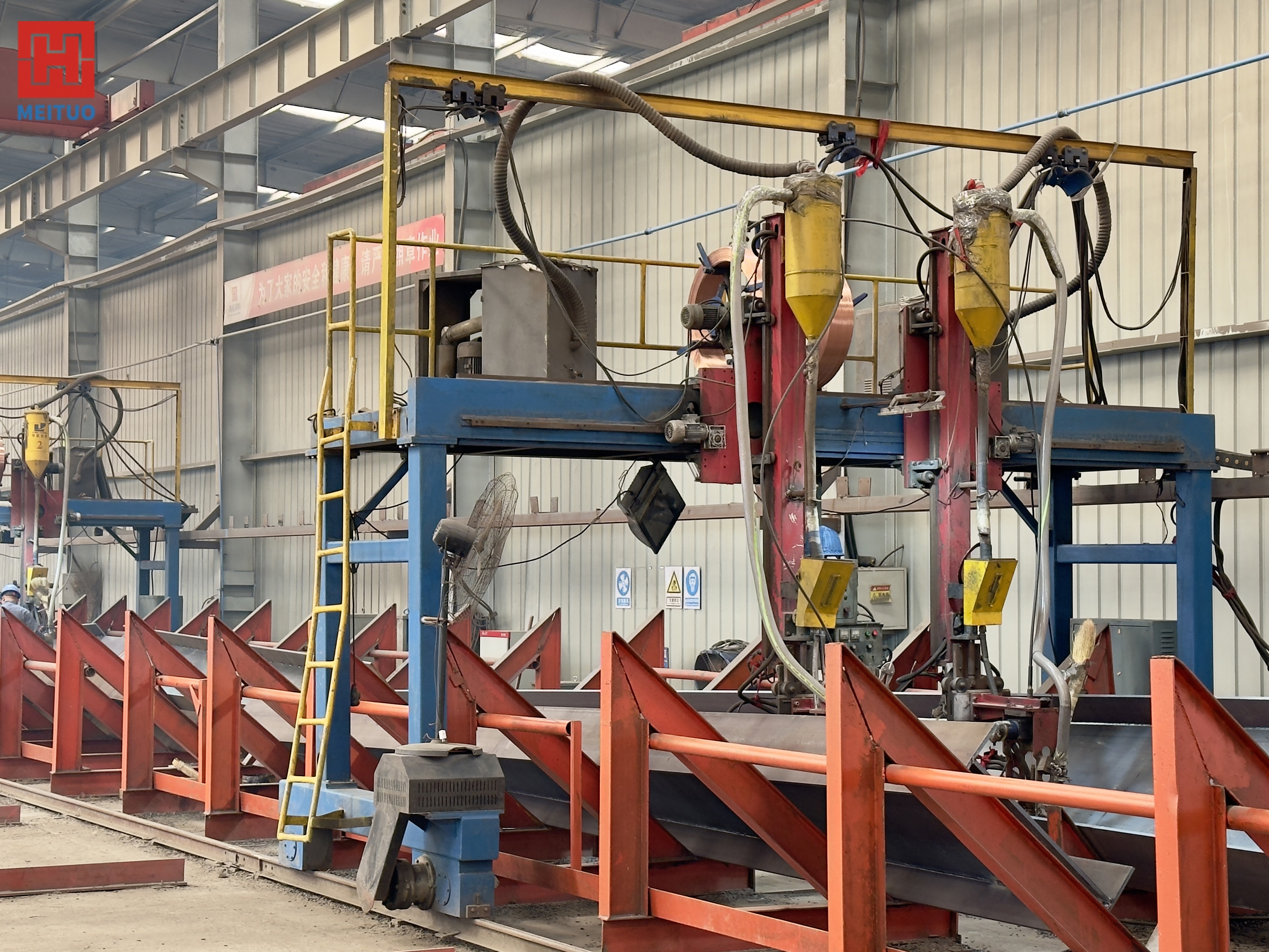 prefab metal warehouse building