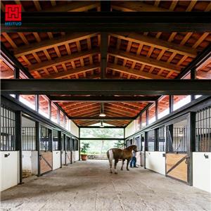 Vorgefertigter Pferdestall aus Metall