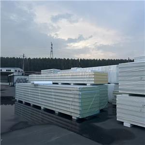 Почему композитные сэндвич-панели используются на складах и в цехах по производству стальных конструкций?