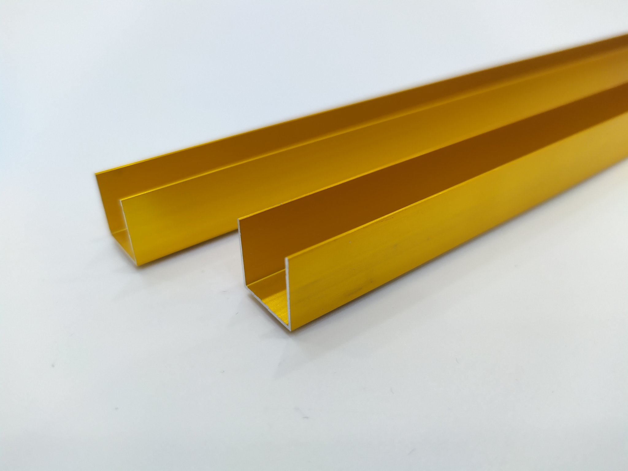 Sandblasting Anodized Aluminum Profile