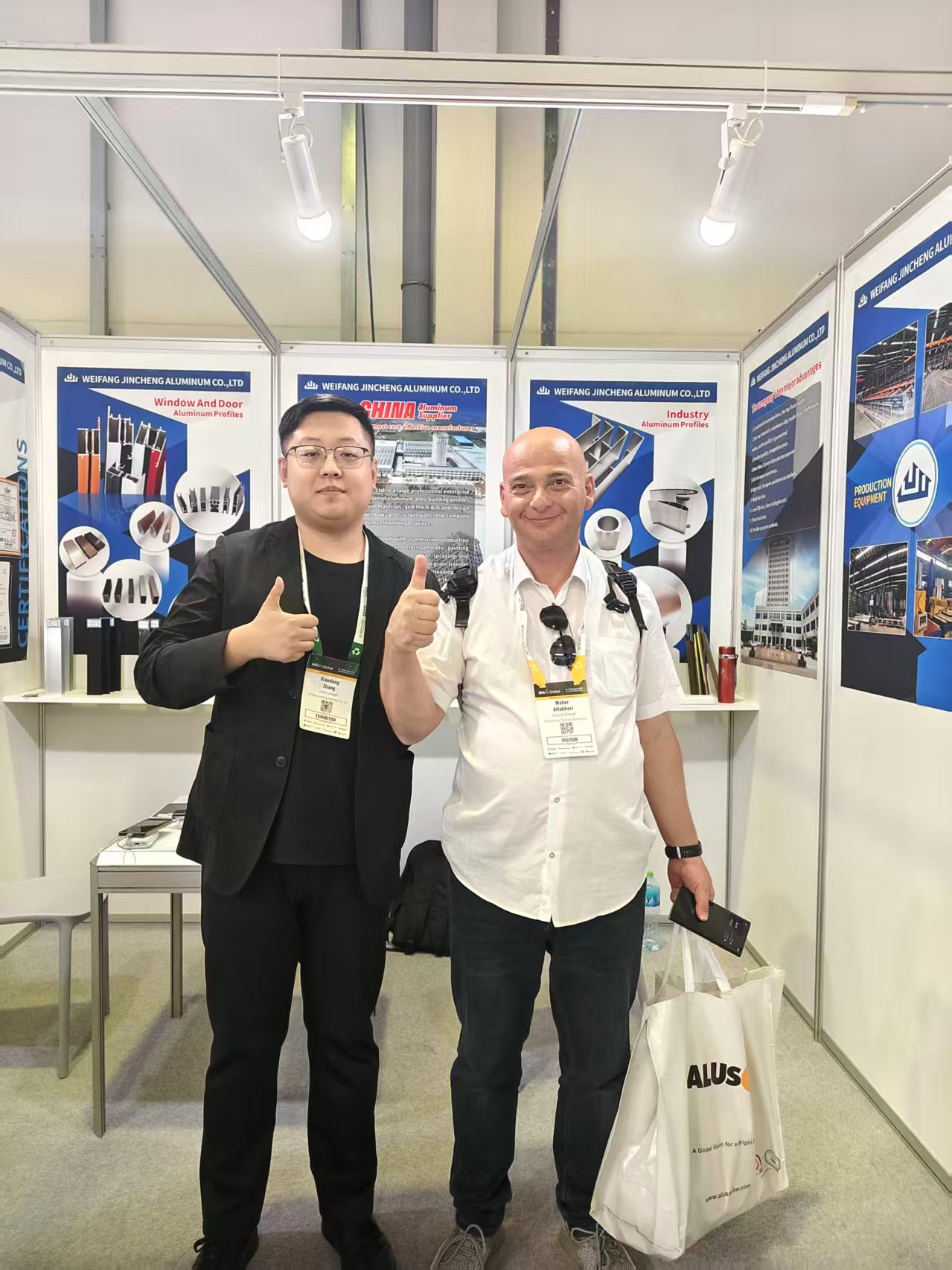 ความต้องการของตลาดสำหรับโปรไฟล์เทมเพลตโลหะผสมอลูมิเนียมมีสูง