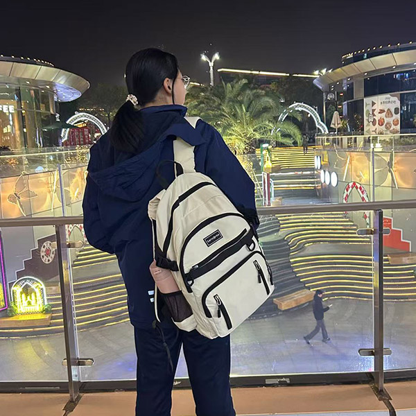 حقيبة الظهر حقيبة الظهر