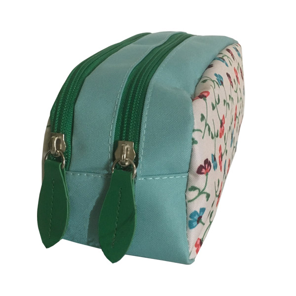 Motive printed pencil case