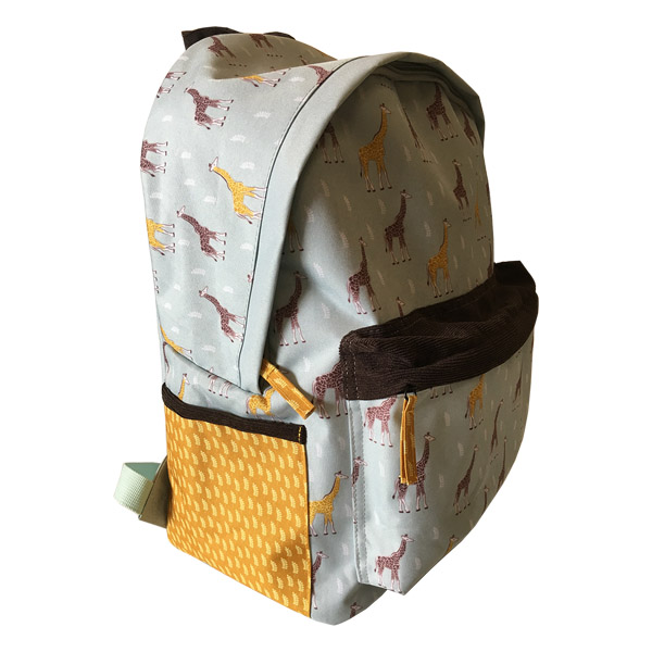 Mochila escolar clásica con estampado de jirafa