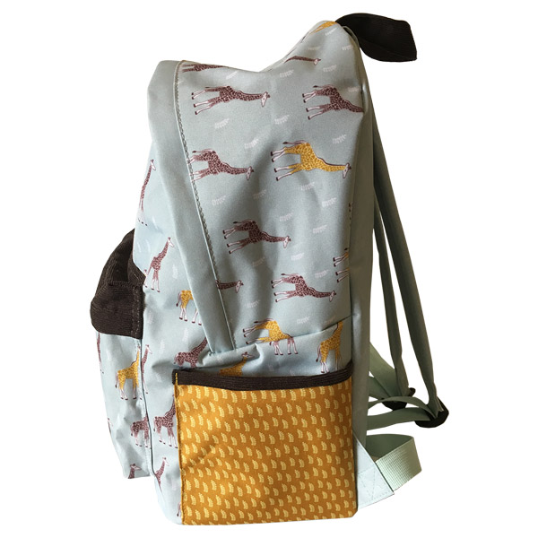 Mochila escolar clásica con estampado de jirafa