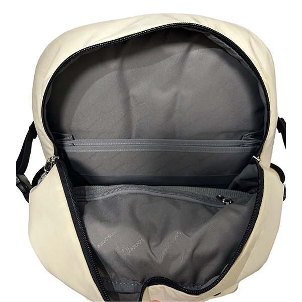 Mochila escolar Campus en color blanco roto