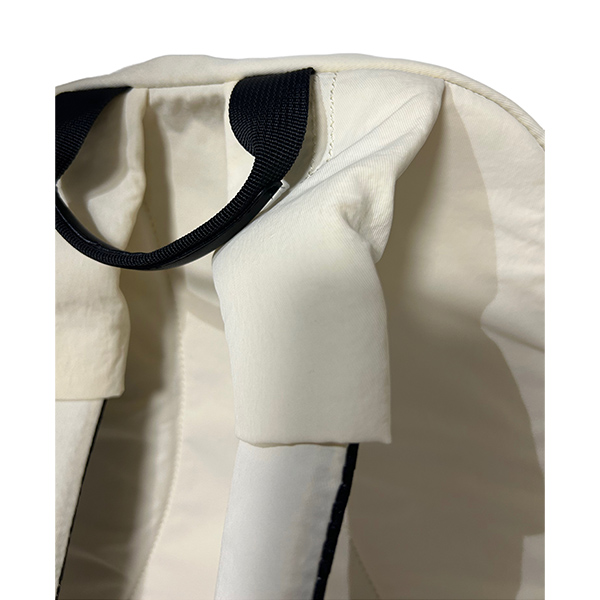 Mochila escolar Campus en color blanco roto