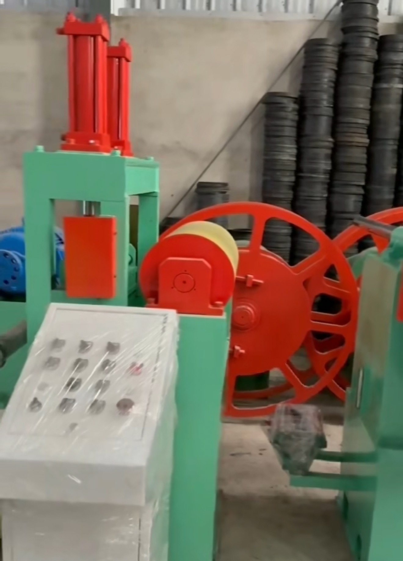 Second-hand 90% new 450 precision slitting machine