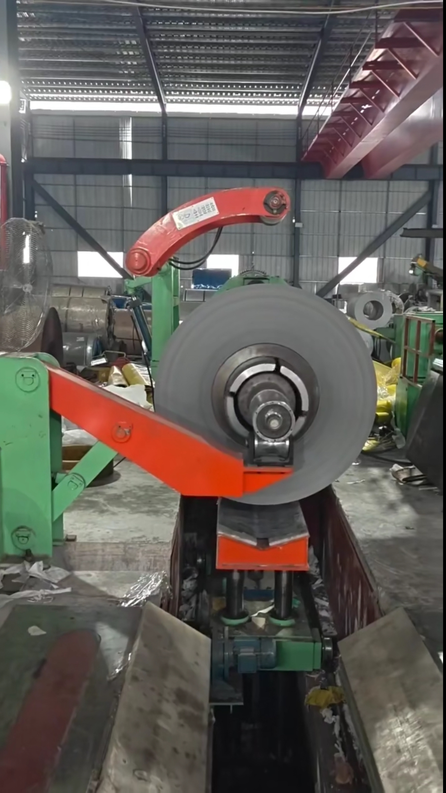 Near-New 1650mm Stainless Steel Slitter